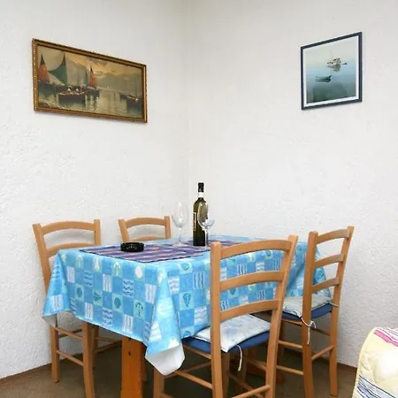 Apartment With Parking Space Jadranovo, Crikvenica - 5533 Jadranovo