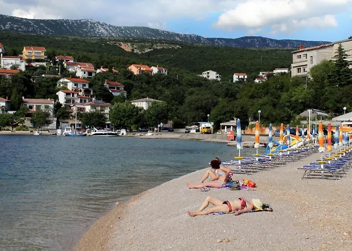 Appartement With Parking Space Jadranovo, Crikvenica - 5533 *